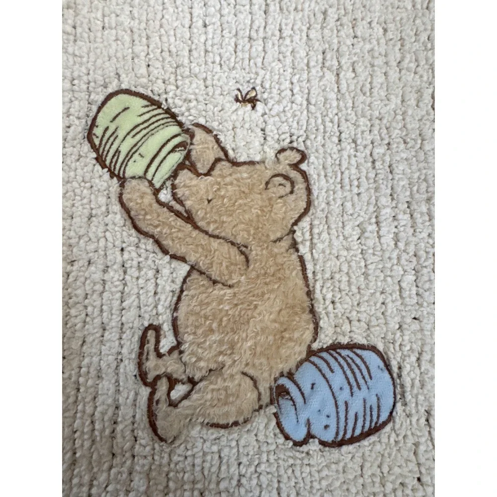 Disney Classic Pooh Vintage 2000s Chenille Baby Blanket Cream Green Scalloped